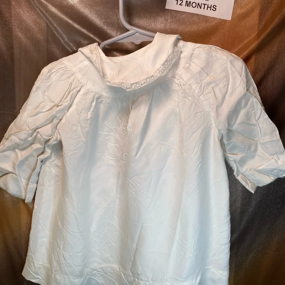 Vintage 50’s‎ 2 piece 12m. White robe and pink dress. 150